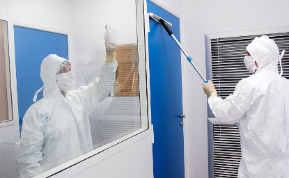 Mise à blanc et décontamination de salle propre/laboratoire classé