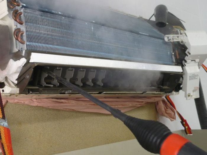 Nettoyage et désinfection des climatiseurs - Hygiatech Services